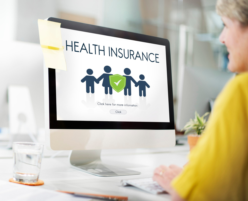 health insurance in uae